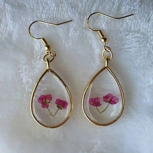 Dried/Pressed Pink Flower Earrings
